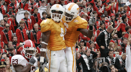 NCAA to take away touchdowns for taunting, excessive celebrations
