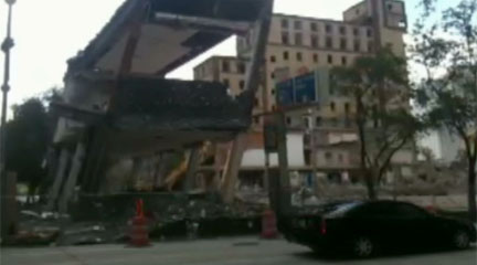 Downtown Houston YMCA demolished as cars roll by | khou.com