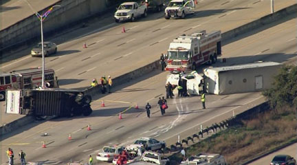 Beltway 8 North at JFK Blvd reopens after heavy truck accident cleared ...