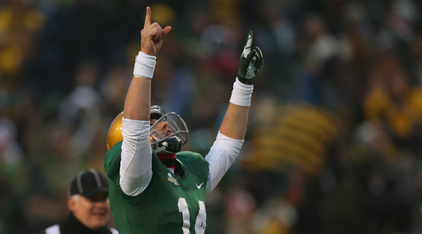 Baylor tops Texas to secure Big 12 title, Fiesta Bowl