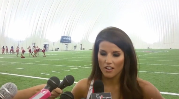 KHOU 11 News - Houston Texans Cheerleaders sported special