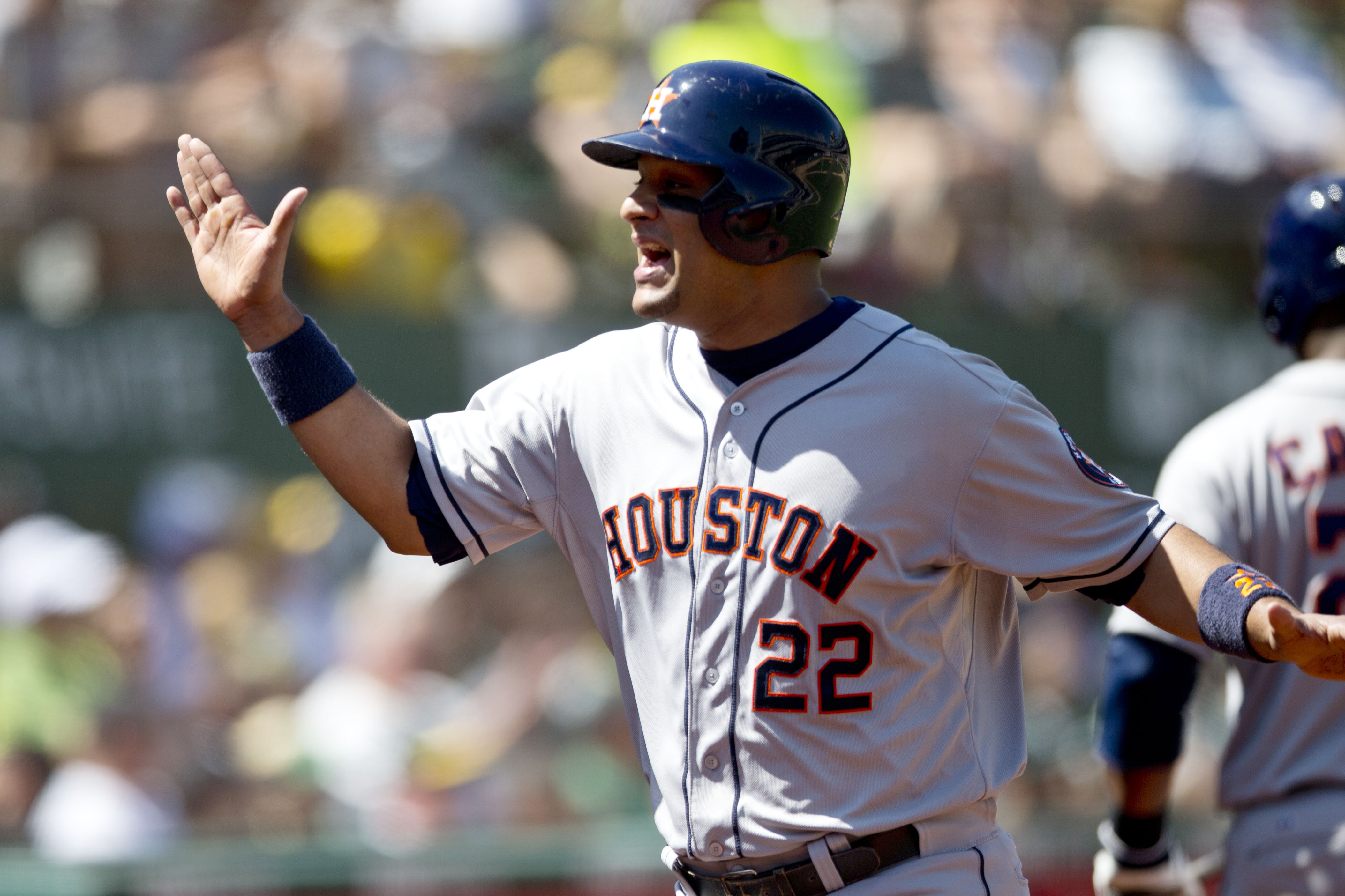 Oakland Athletics' Coco Crisp jogs in at batting practice during a