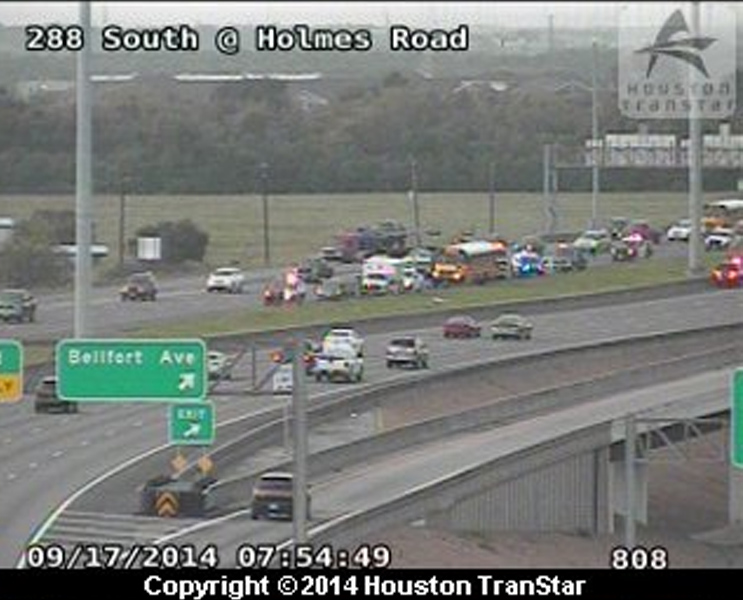 HISD school bus involved in wreck on 288 | khou.com