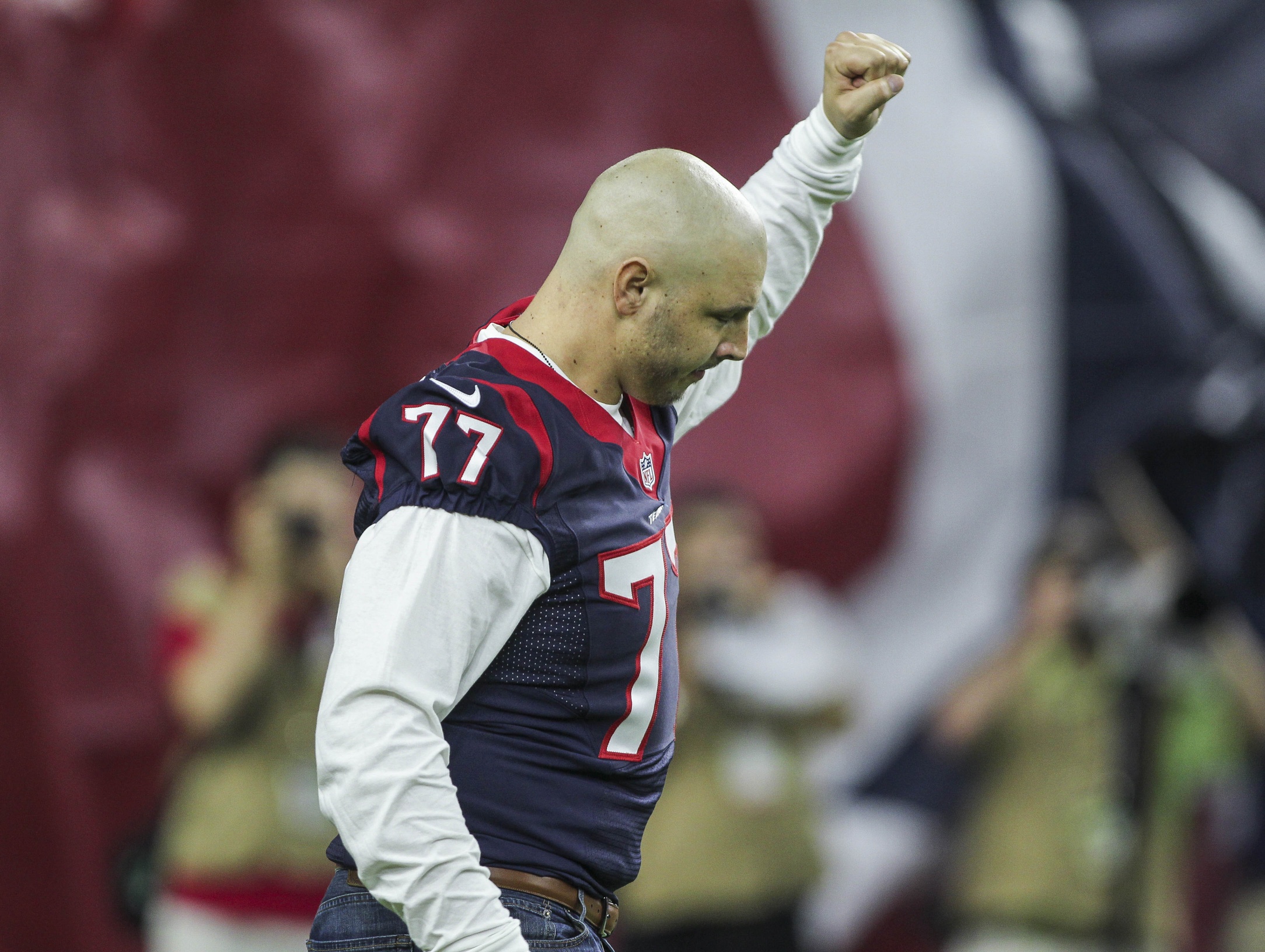 Houston Texans G David Quessenberry earns NFL's prestigious George Halas  Award 