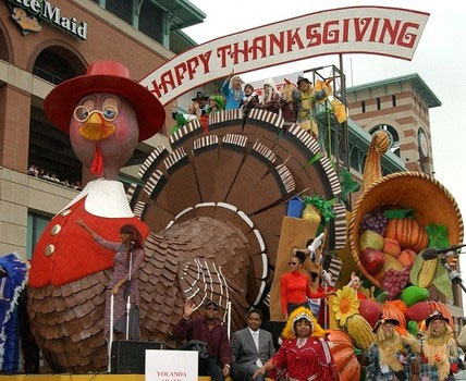 Houston's 'Little Couple' Will Be Grand Marshals Of H-E-B Thanksgiving ...