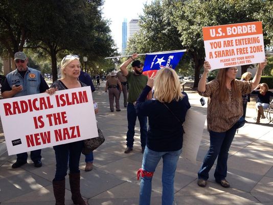 Protesters Target Texas Muslim Capitol Day