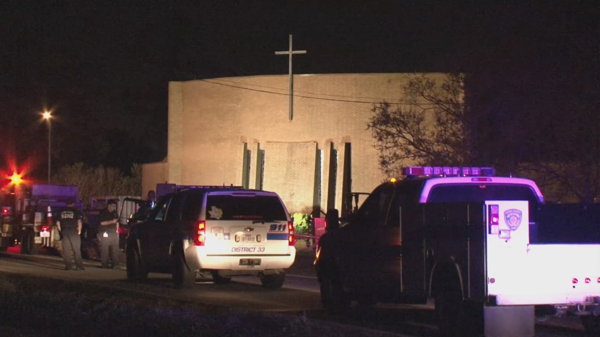 Church workers hit gas line while digging holes for Easter crosses