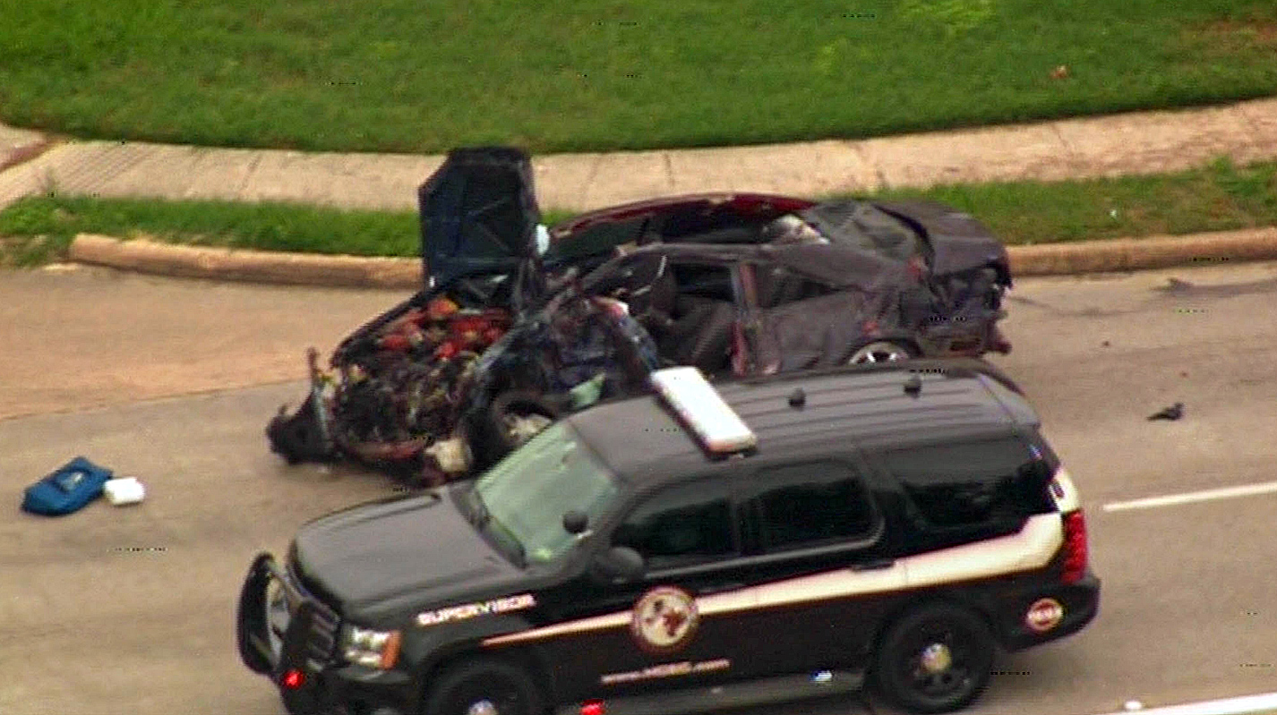 Woman killed when chase ends in violent crash in NW Harris County ...