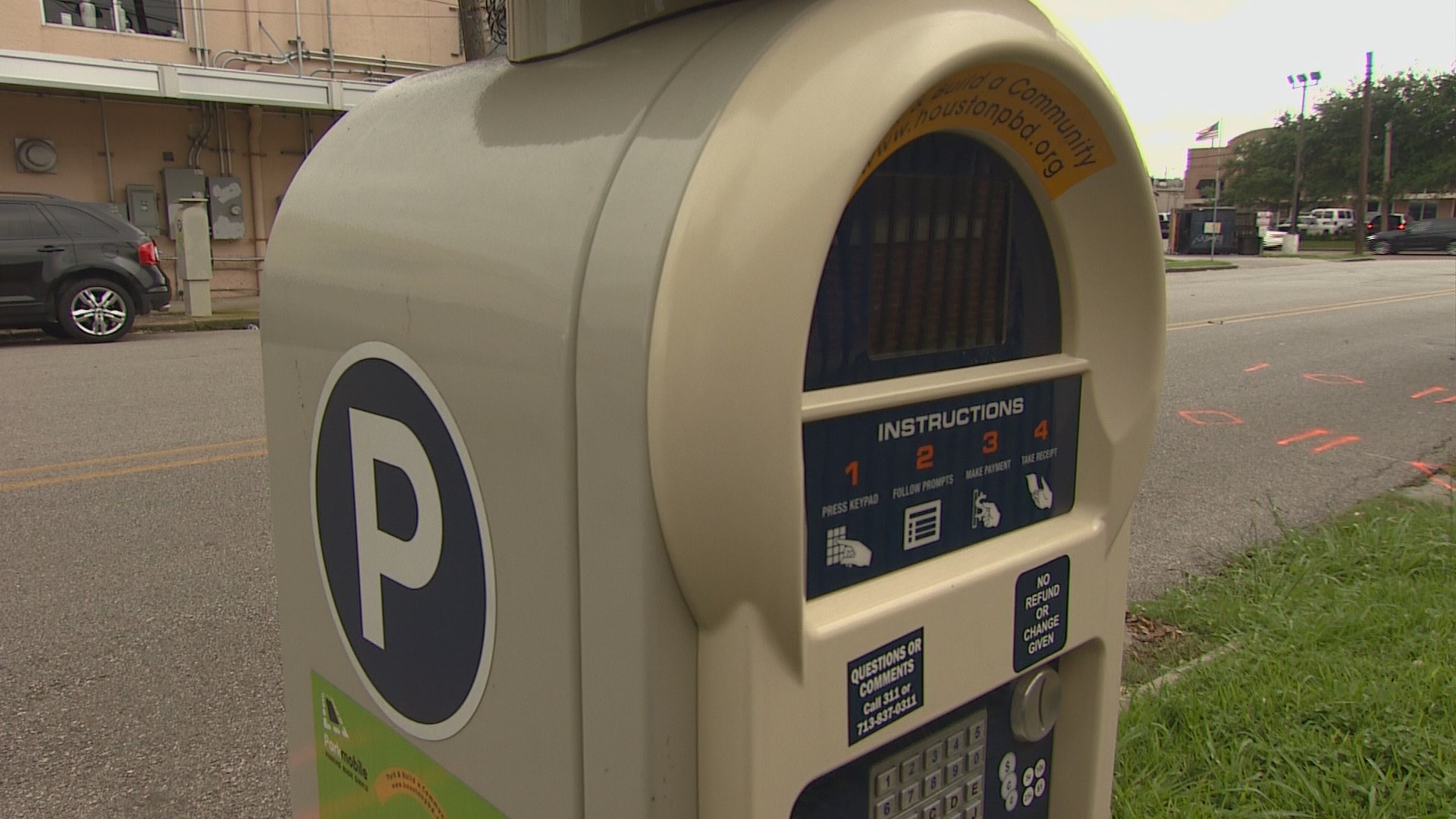 Houston's 'smart' parking meters have 'dumb' receipt problems