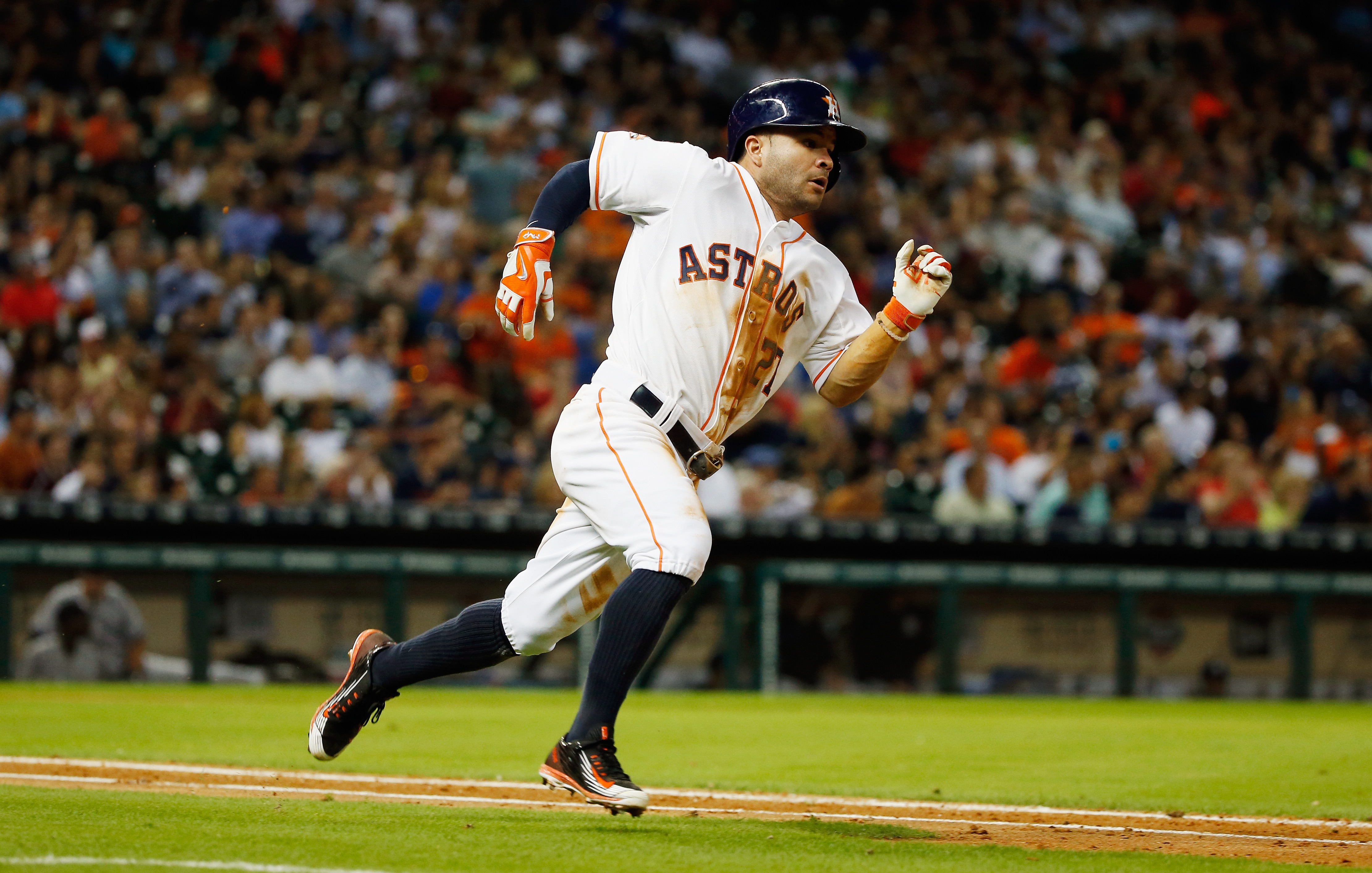 WholeHogSports - Keuchel strikes out 12 to lead Astros past Yankees