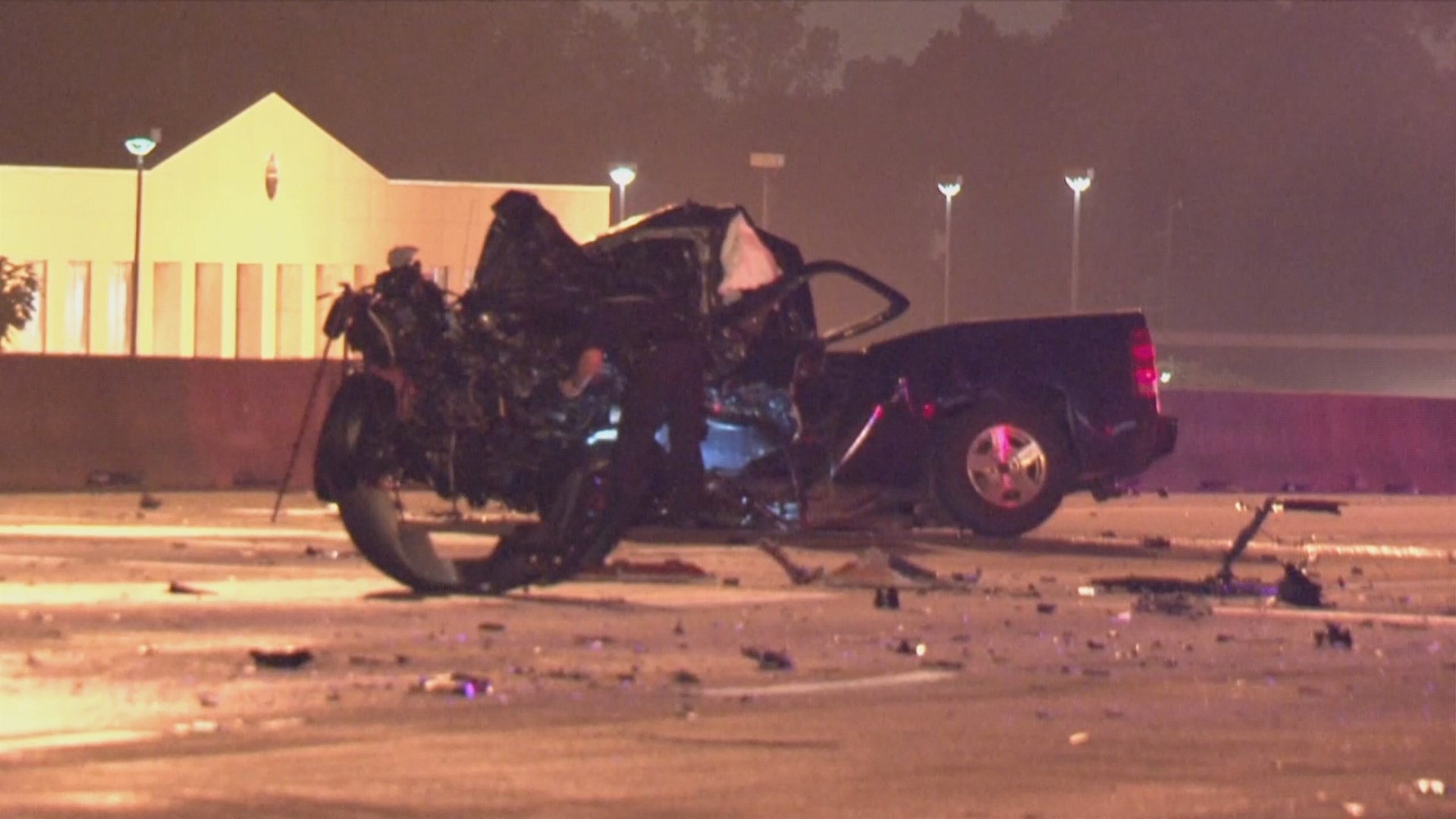 Wrong-way driver dies in crash on Eastex Freeway | khou.com