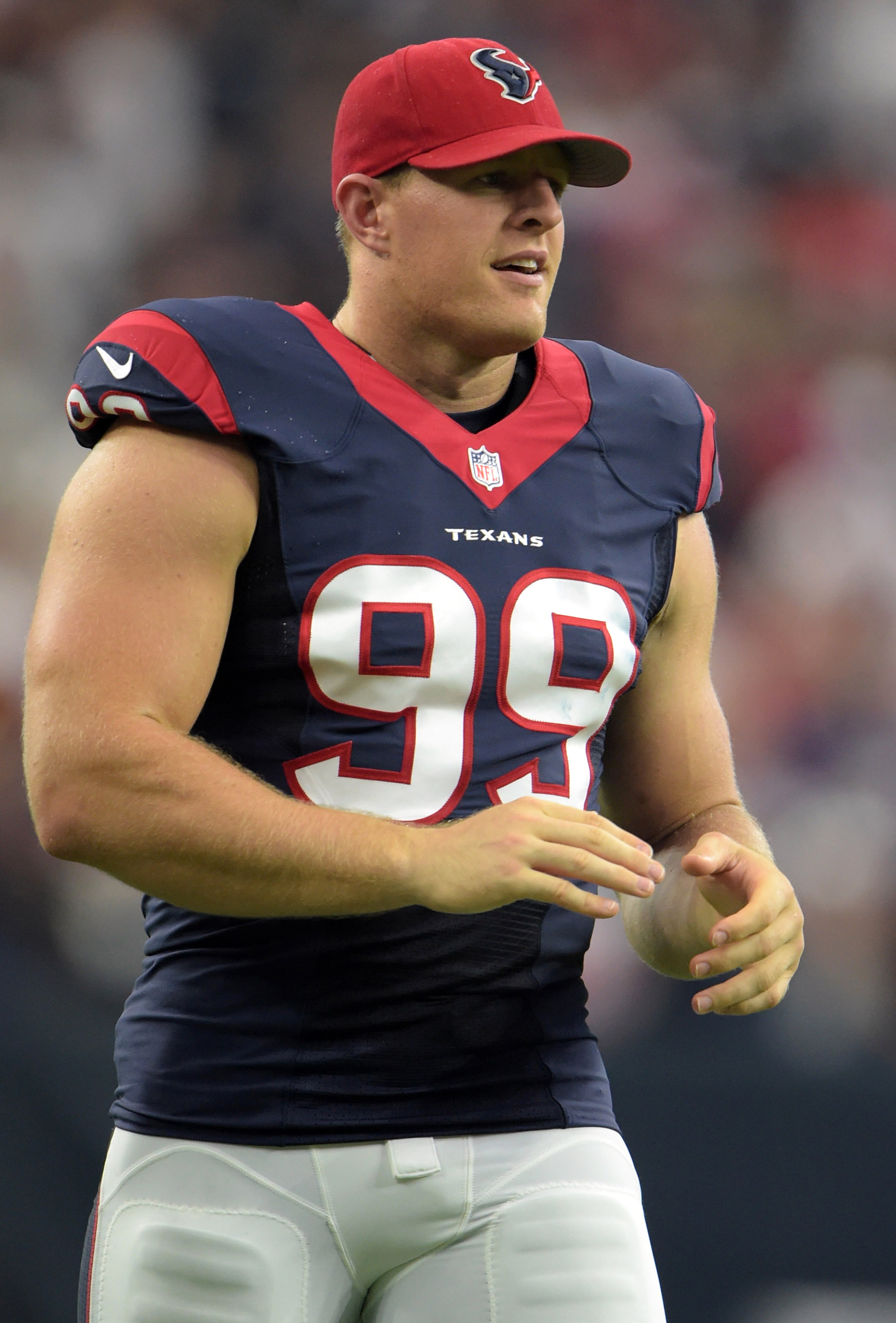 McNair: Unlike Tom Brady, JJ Watt wouldn't destroy cell phone