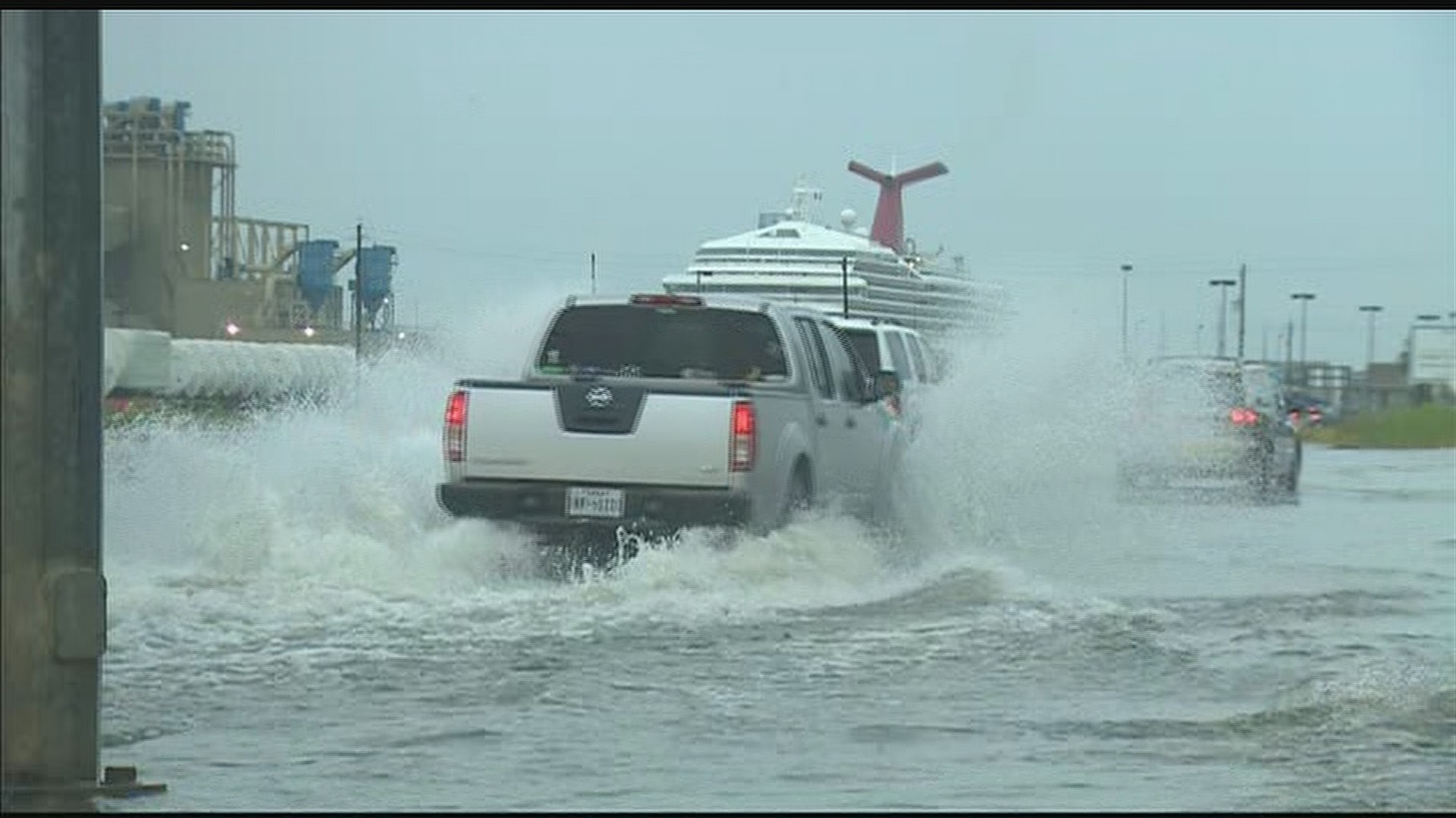 Galveston sees heavy street flooding after Thursday rain