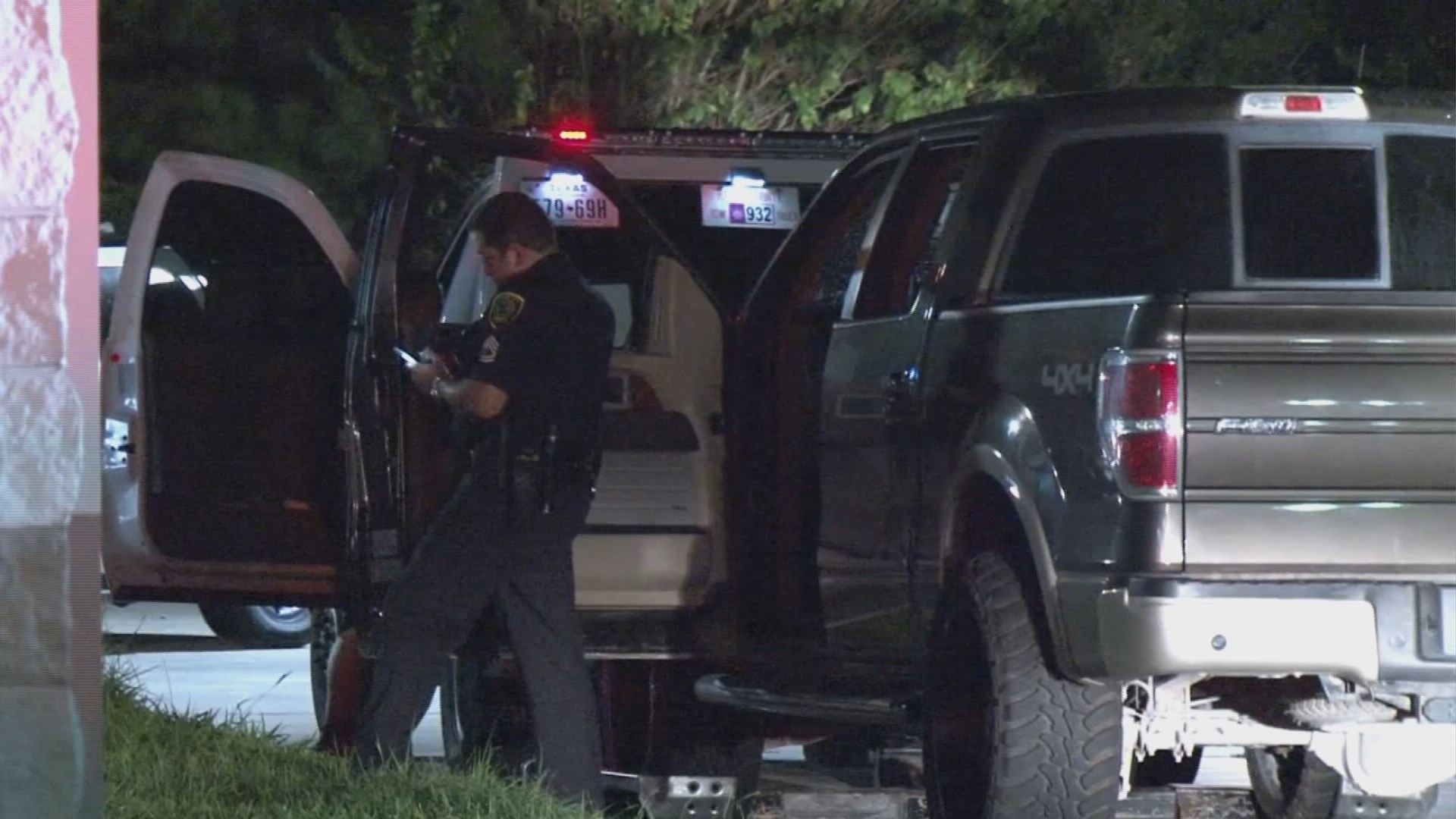 4 arrested after firing shots, high-speed chase on North Freeway | khou.com