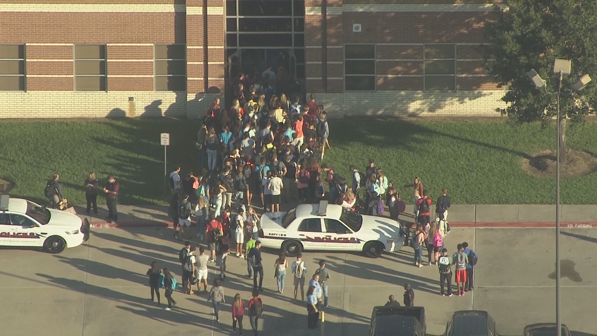 Pepper spray causes evacuation at Cinco Ranch High School | khou.com