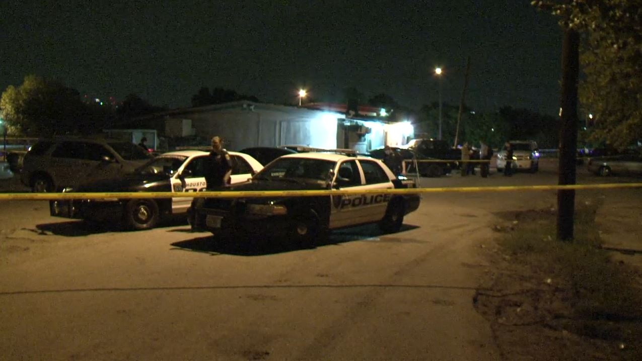 One dead, 2 injured in shooting outside southeast Houston nightclub ...
