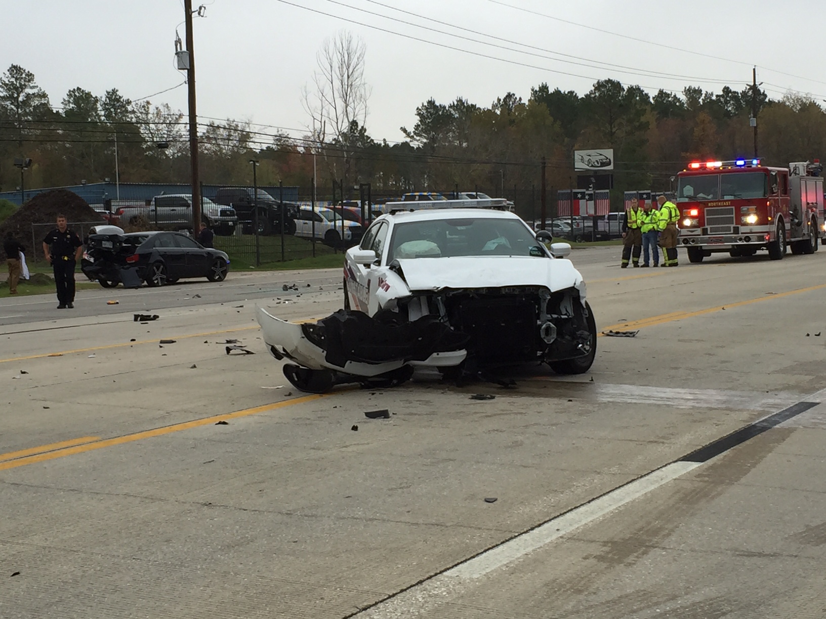 Harris County Precinct 4 deputy constable injured in 3-car crash | khou.com