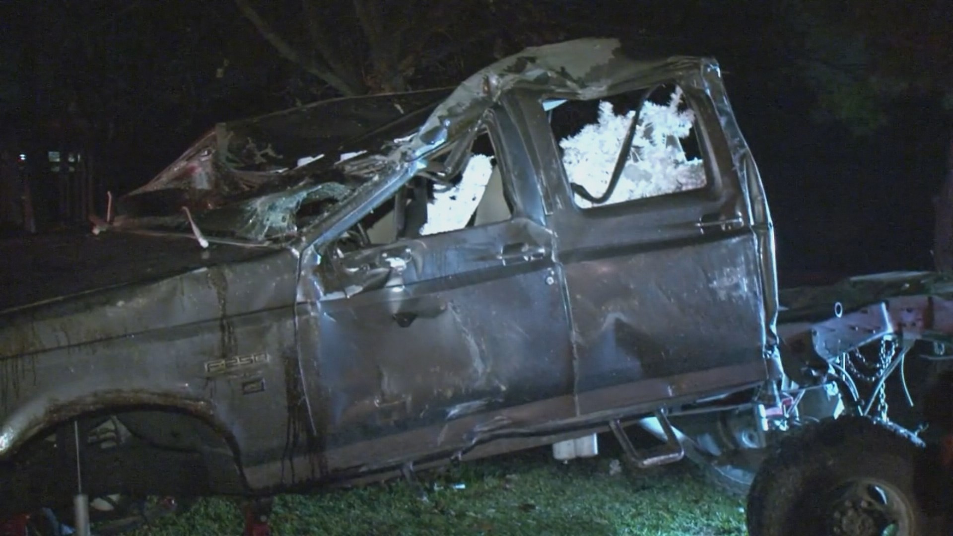 HPD: SUV slams into truck pulling out of driveway | khou.com
