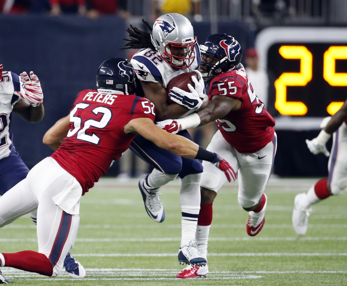 Texans lose to Patriots 27 - 6