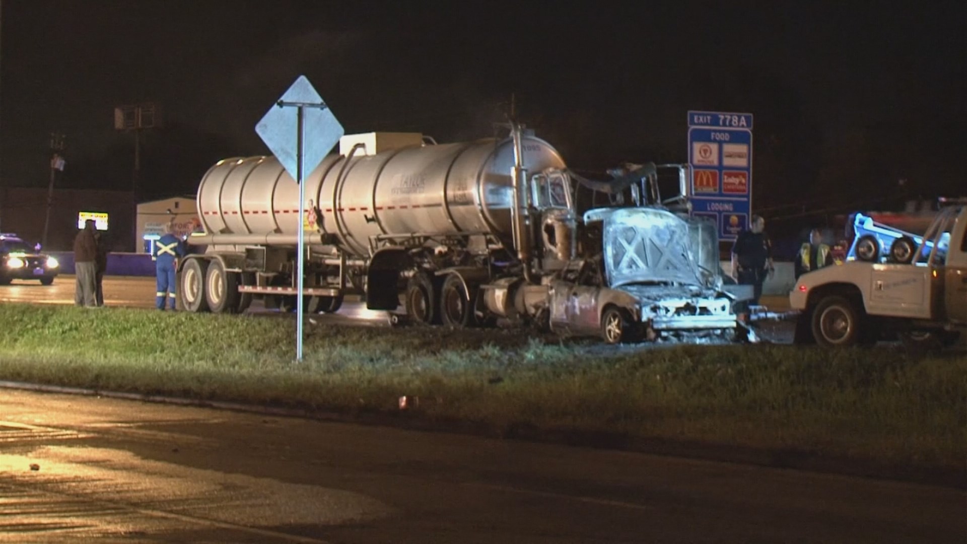 Woman burned in fiery crash on East Freeway | khou.com