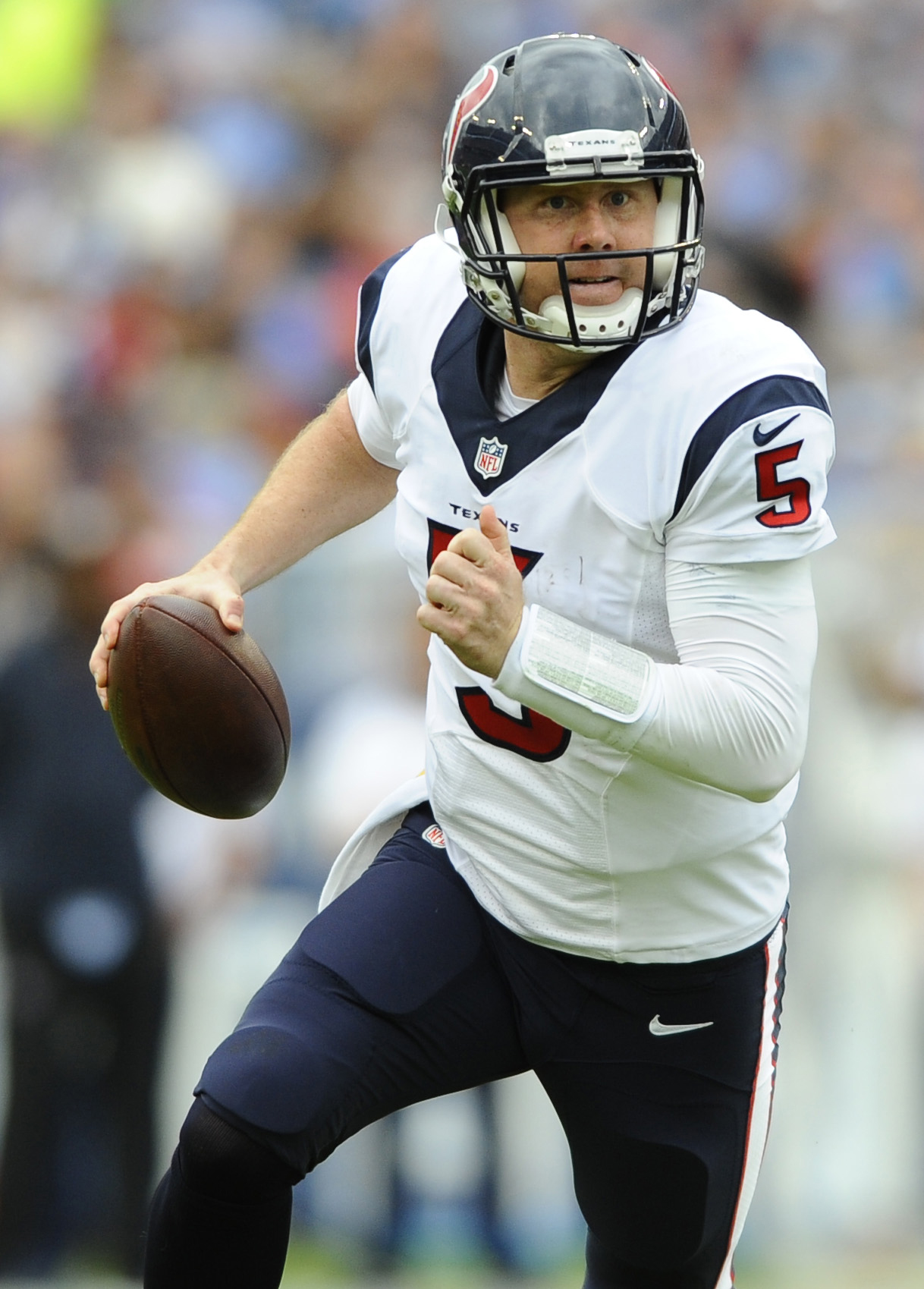 Weeden on Jones: 'He'll be watching (playoffs) on his couch'