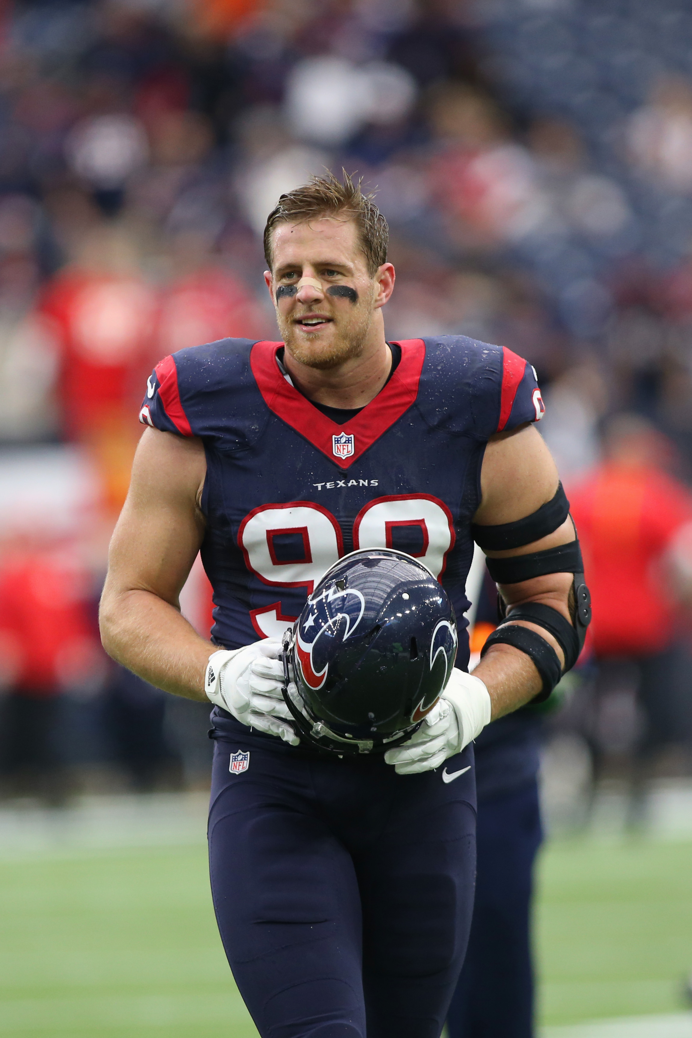 PHOTOS: Watt wins AFC Defensive Player of the Year