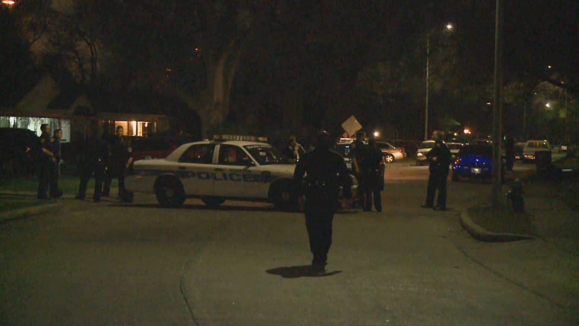 Infant among victims in S. Houston driveby shooting