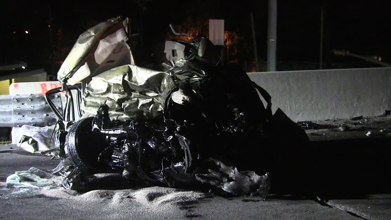 Deadly multi vehicle crash hazmat spill in Beaumont khou