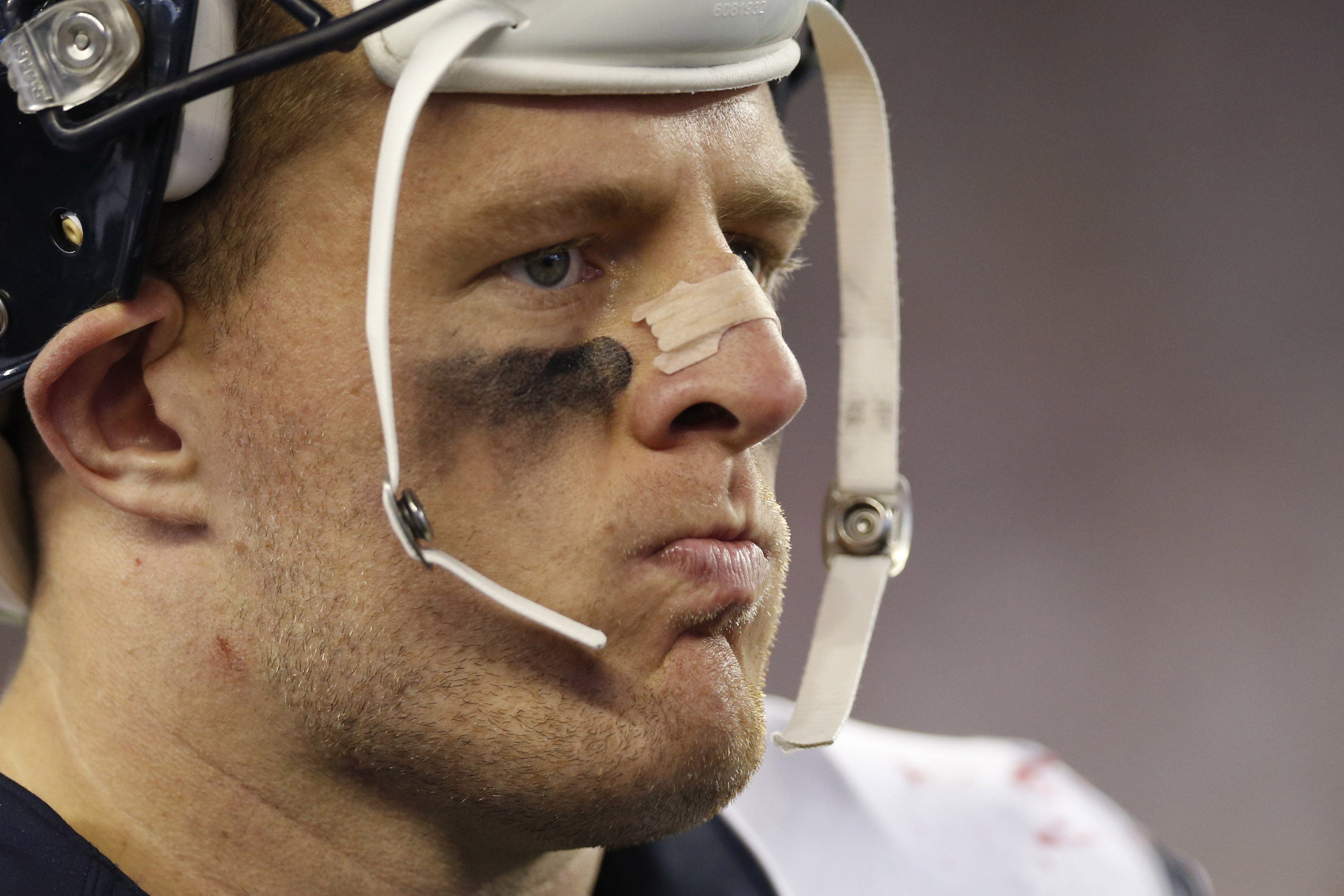 J.J. Watt leads Texans defensive effort vs Pats