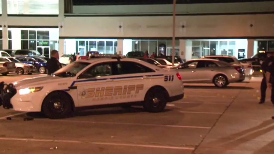 Man in serious condition after shooting at nightclub parking lot in N ...