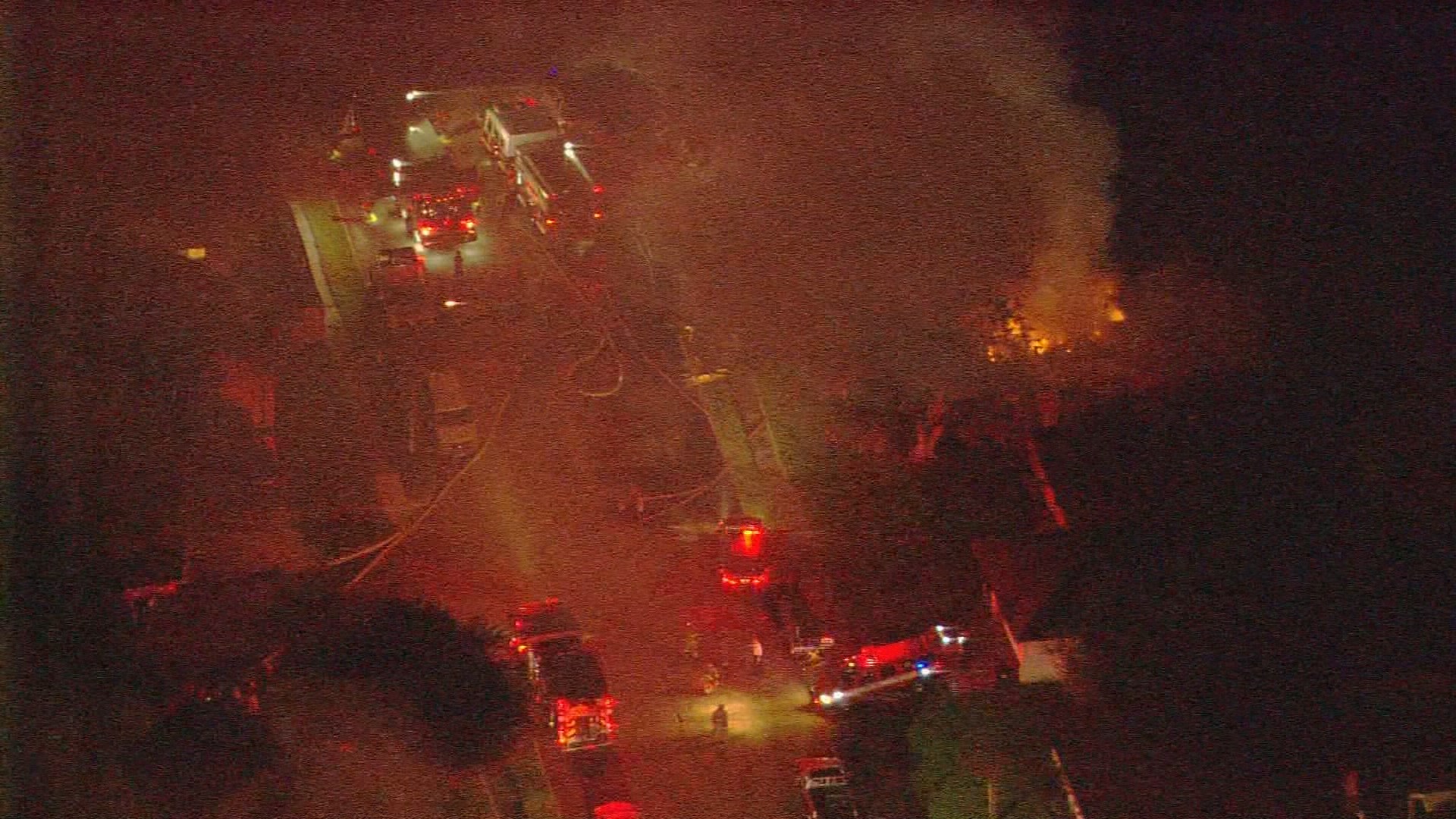 Firefighters battle house fire in SW Houston | khou.com