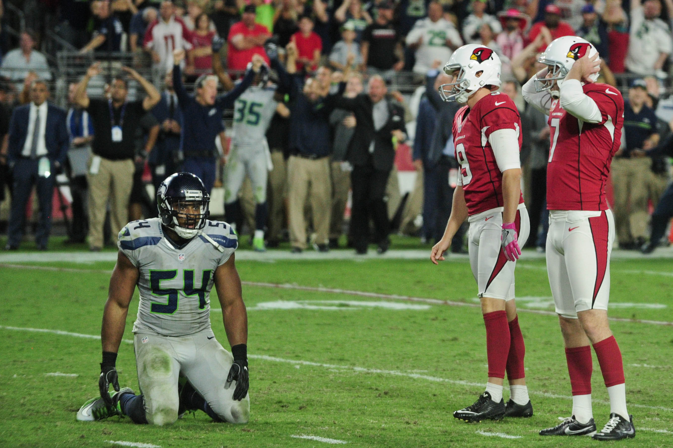 Seahawks, Cardinals Miss Field Goals, Ending Wacky NFL Game in Tie