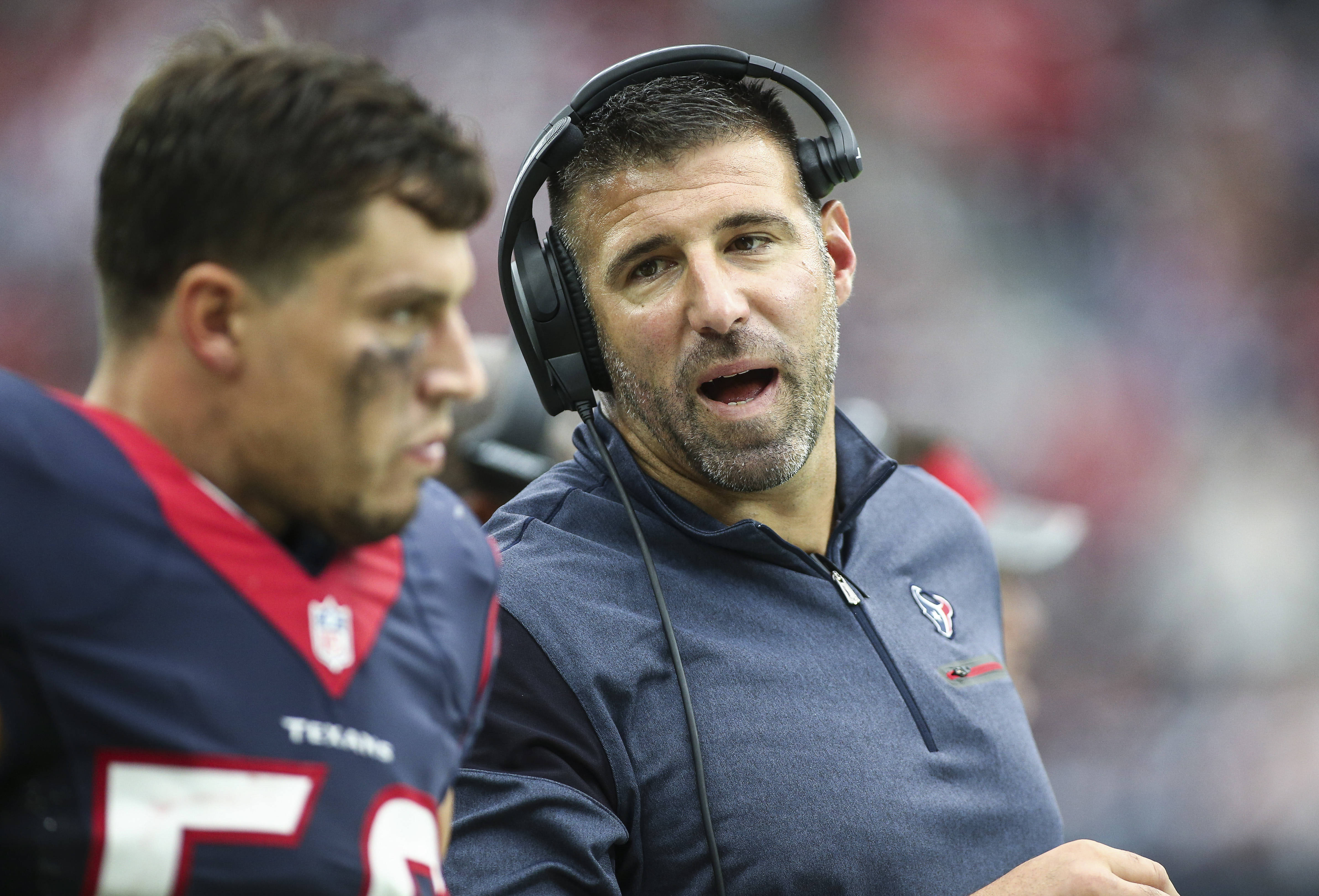 Linebackers Coach: Mike Vrabel