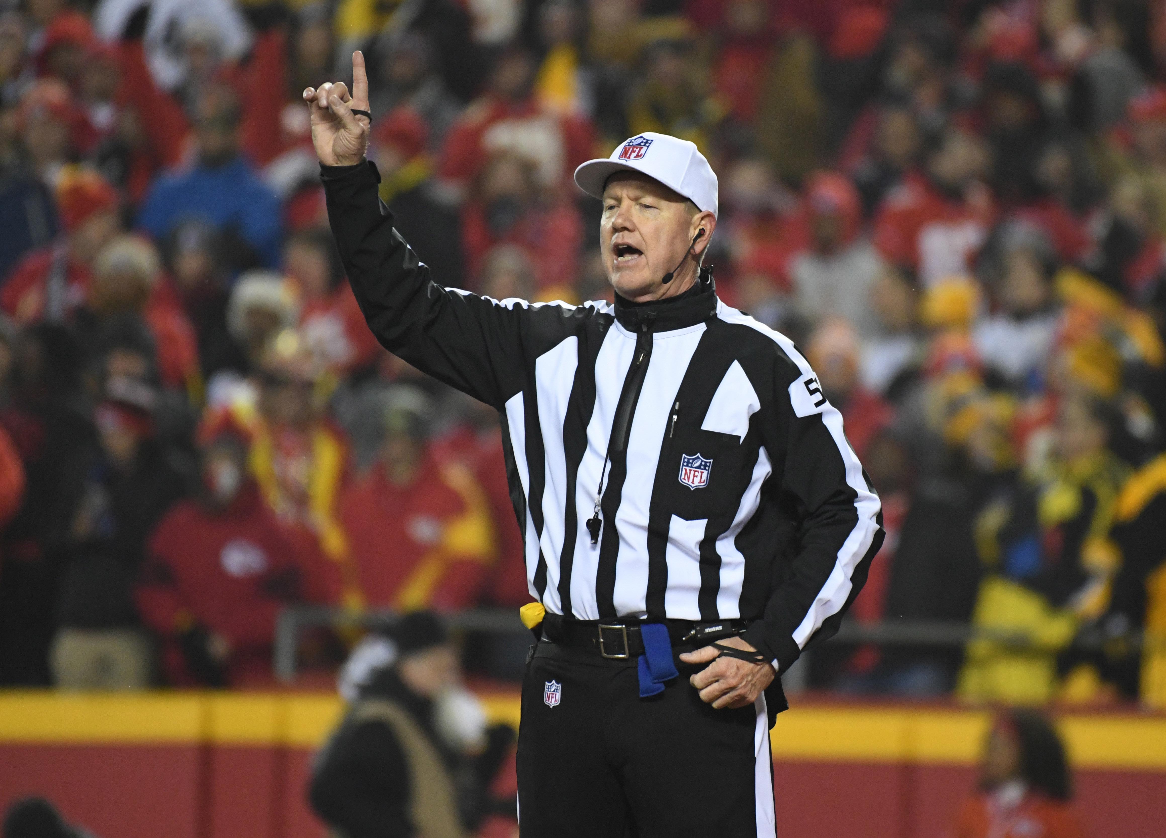 NFL office can help refs with replays, Chiefs