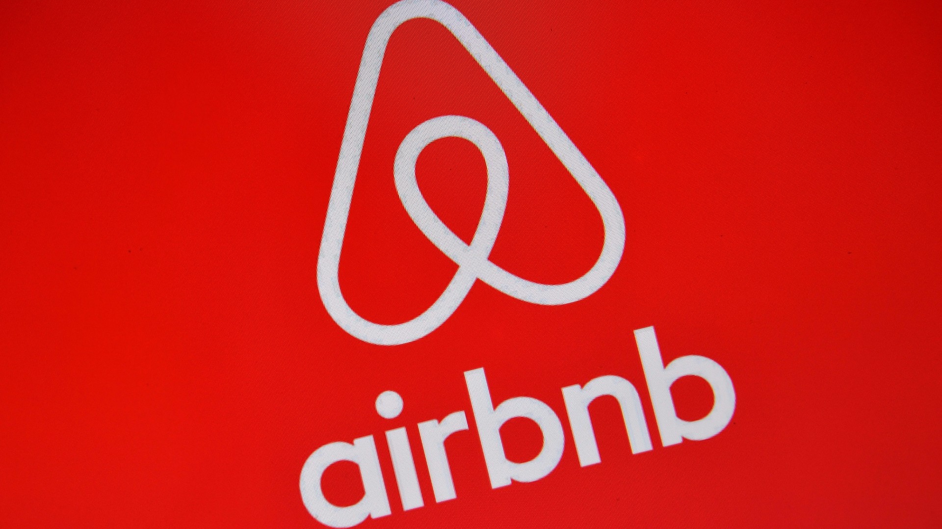 Airbnb to triple China presence, focus on Chinese traveler