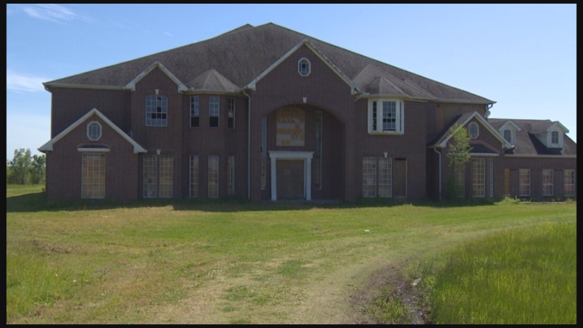 12newsnow com Manvel mansion could become veterans treatment center
