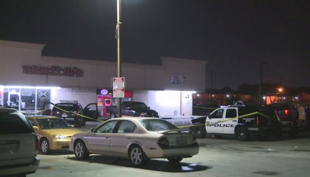 1 killed, 1 injured in shooting outside bar in SW Houston | khou.com