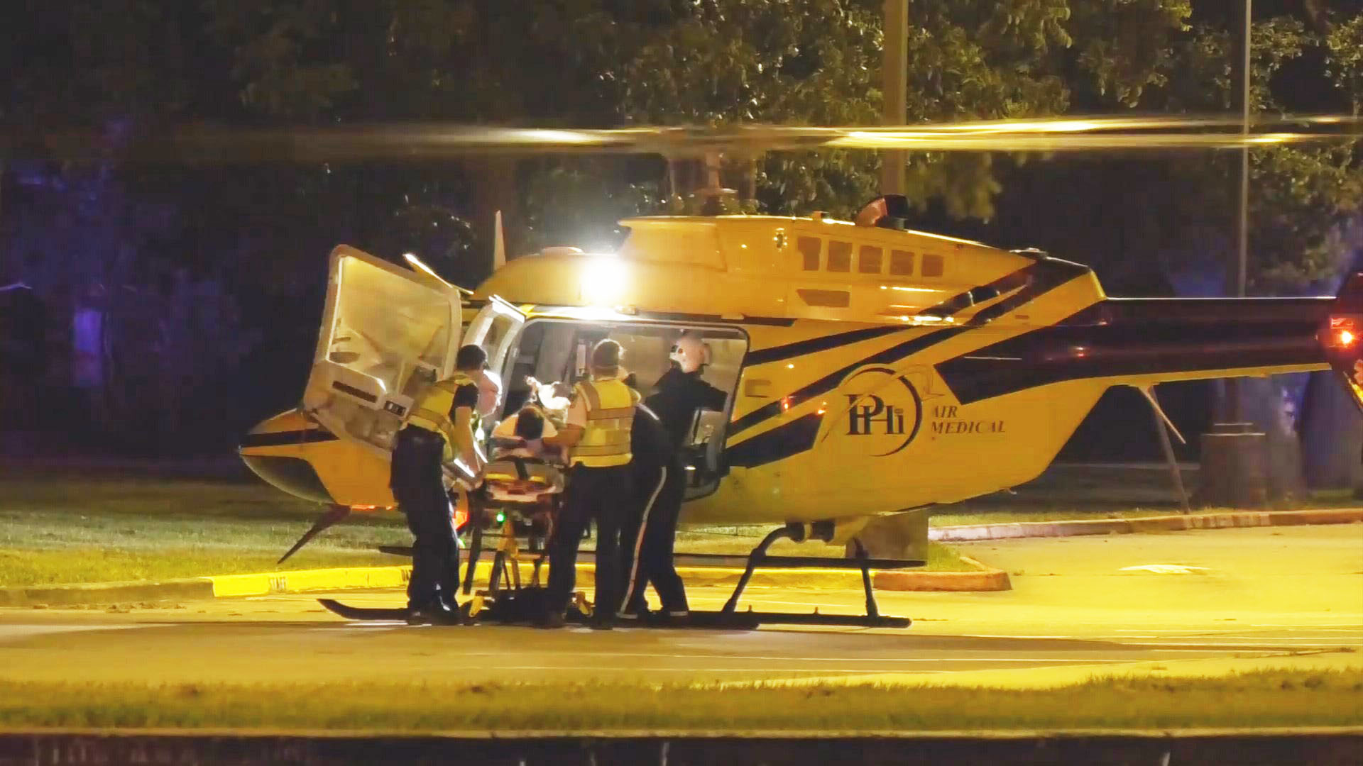 Driver airlifted after crashing into wooded area in Fort Bend County ...