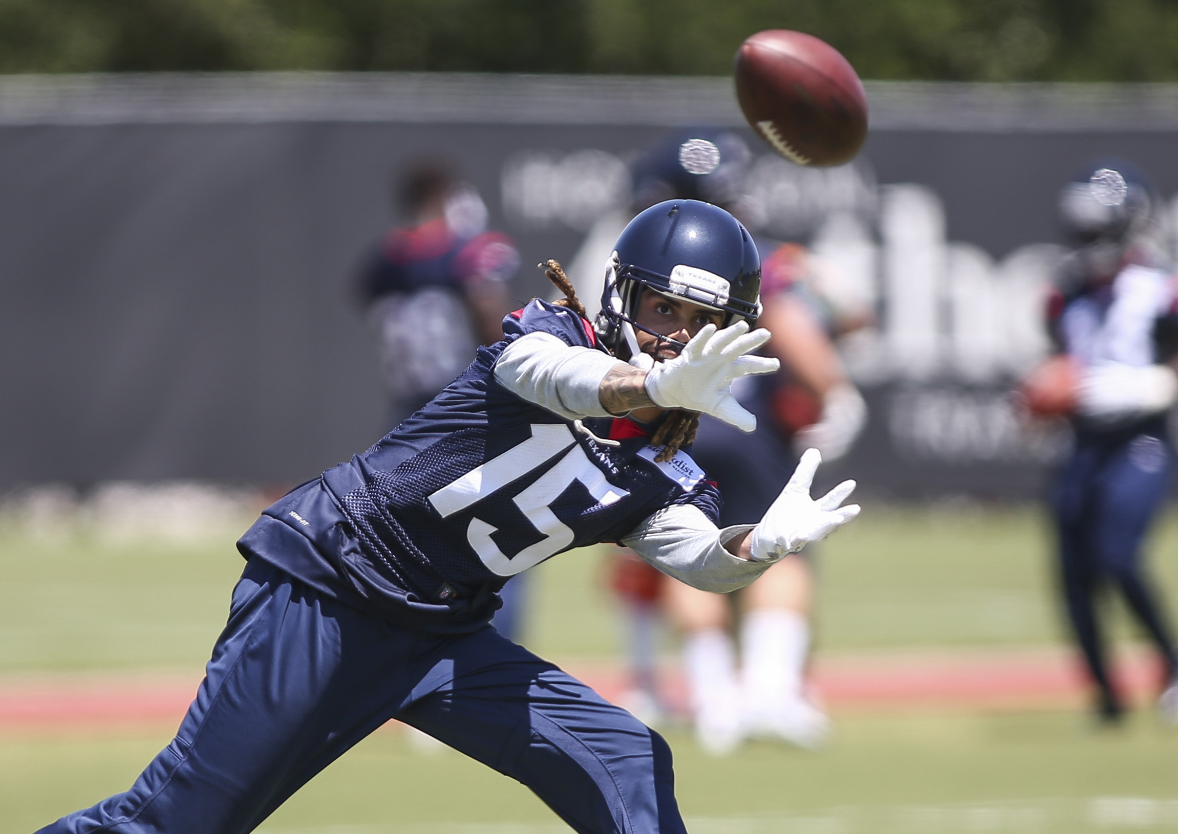 Mic'd Up: Brian Cushing at #TexansCamp