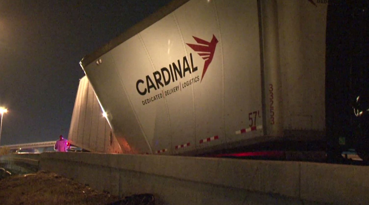 Another big rig hits the Houston Avenue bridge over I-10 | khou.com