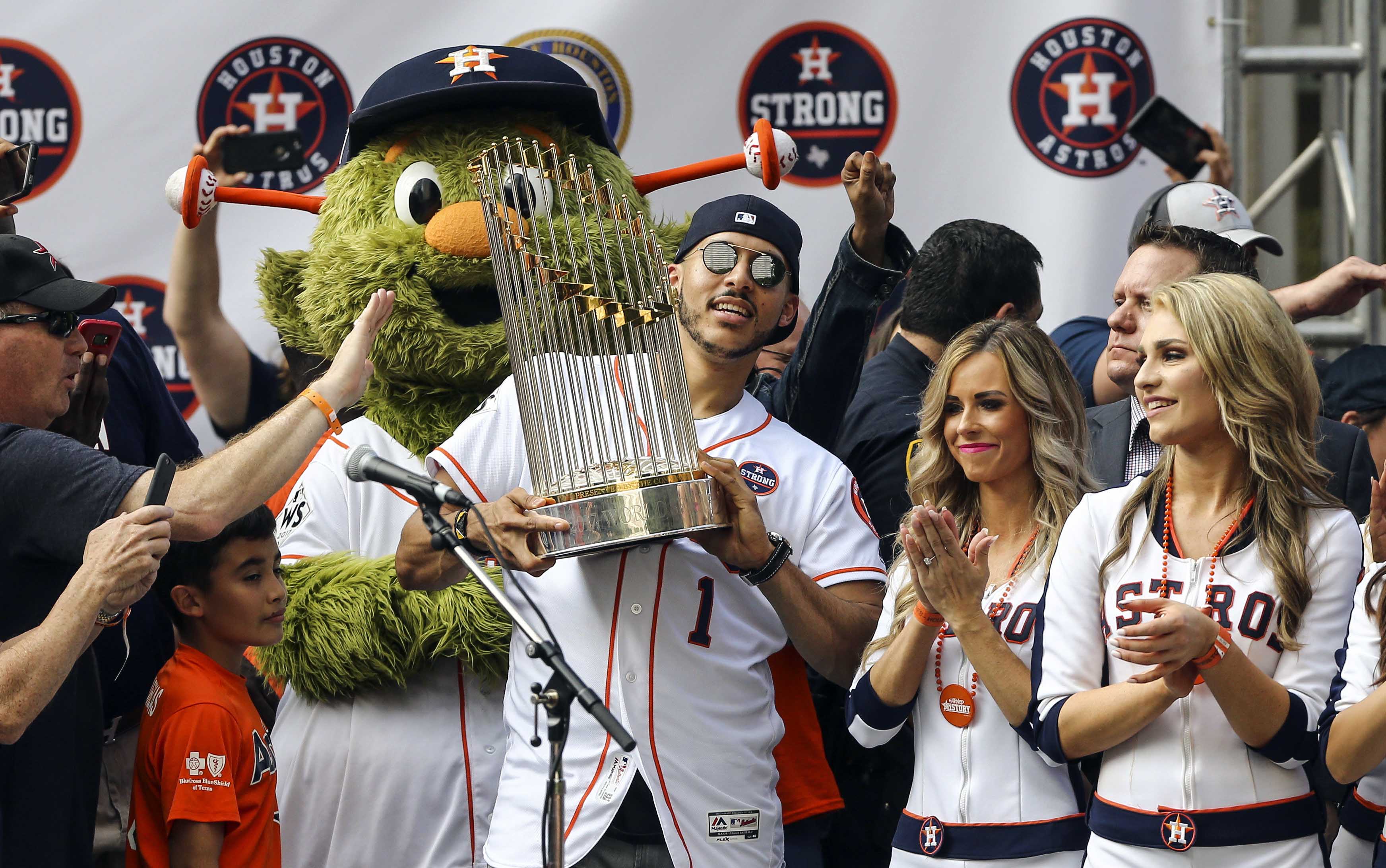 The Astros World Series trophy is coming to San Antonio on