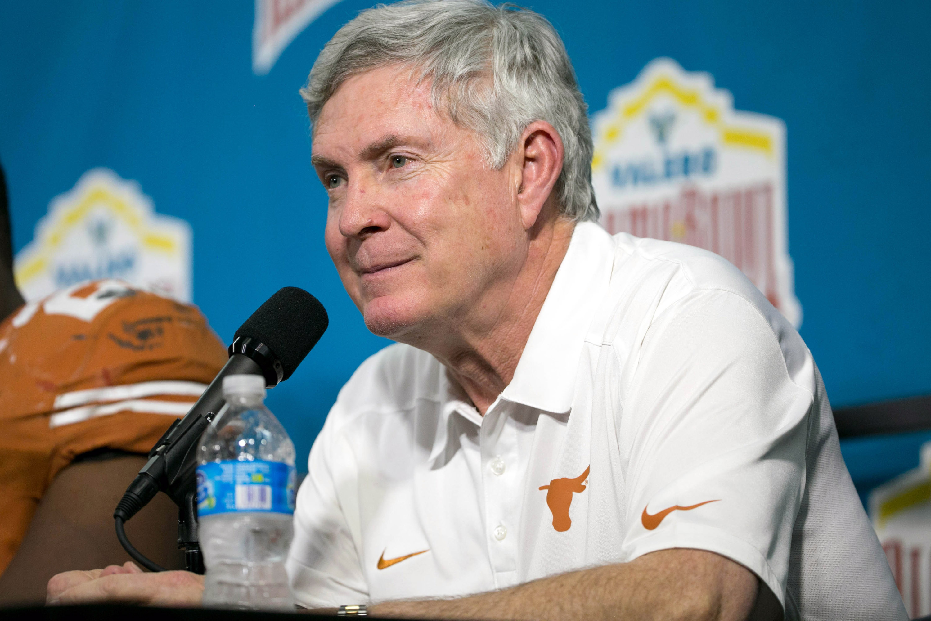 mack brown texas football