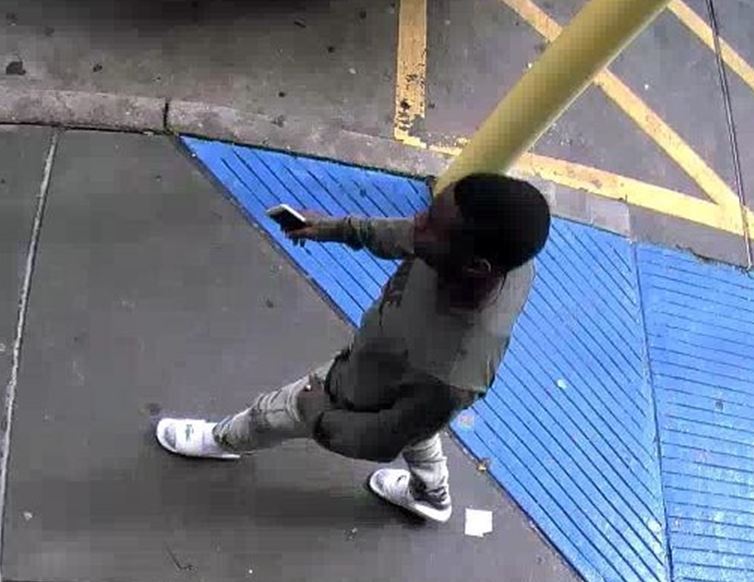 New Images Of Suspect In Fatal H-E-B Shooting Released By HPD | Khou.com