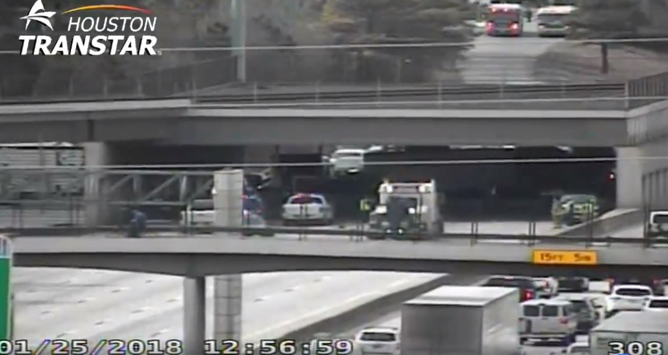 TRAFFIC ALERT: Katy Freeway eastbound reopens after big rig crash ...