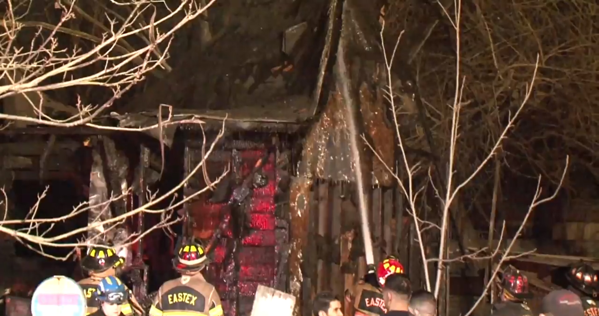 Neighbors help rescue man from N. Houston house fire | khou.com