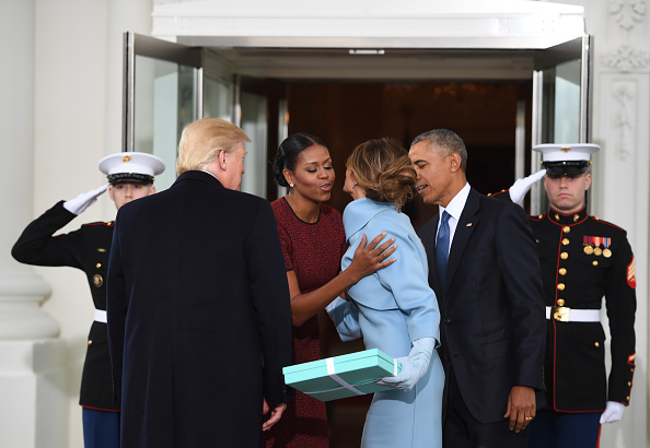 Michelle Obama reveals what was in that Tiffany's gift from Melania ...