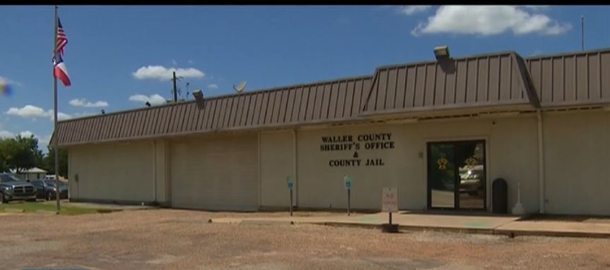 Allegations of racial profiling surface in Waller County | khou.com