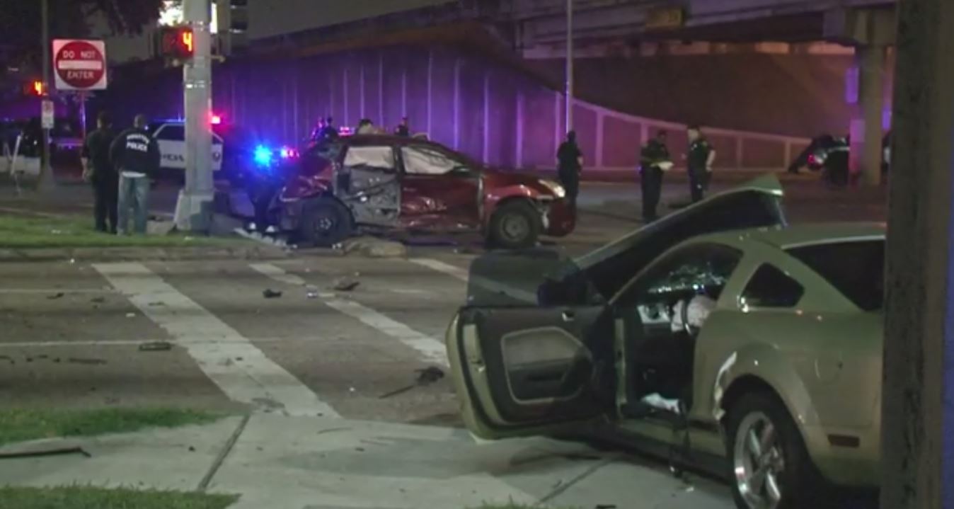 HPD: Three adults, 4 children hospitalized after drunk driver runs red ...